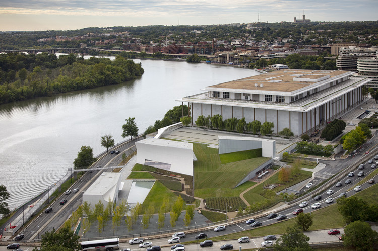 The Kennedy Center for the Performing Arts / Steven Holl Architects | ArchDaily